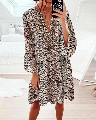 Knielanges Leopardenkleid