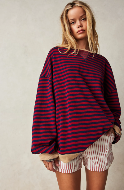 Celia | Gestreifter Oversized-Pullover.