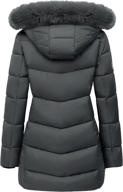 Emmas Winterjacke mit Kapuze